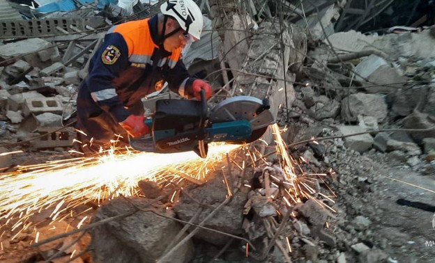 Число жертв взрыва в Махачкале выросло до 30