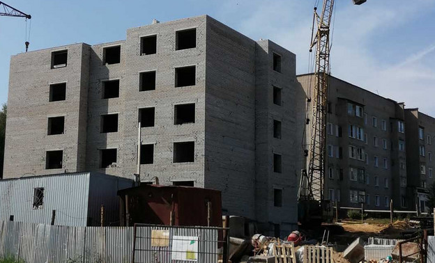 В Вахрушах строится дом для 76 переселенцев из аварийного жилья