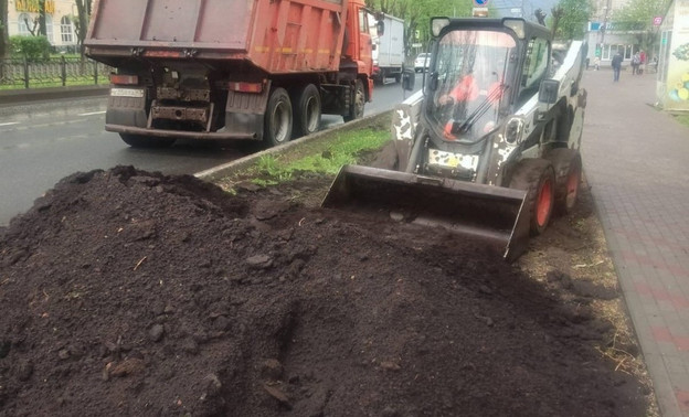В Кирове после ливня смыло газон