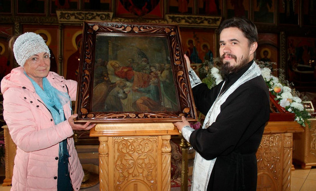 В Омутнинском районе осуждённые отреставрировали икону XIX века