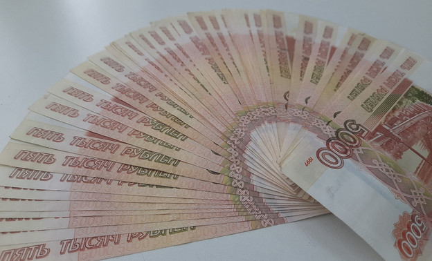 Шести безработным из Свечинского района выплачивали неполное пособие