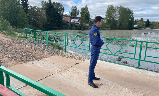 В Кирове прокуратура заставила чиновников отремонтировать мост за 14 млн