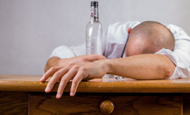 За текущий год в Кировской области 206 человек умерли от отравления алкоголем