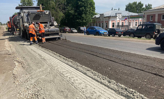 В Кировской области реконструируют участок трассы Вахруши - Слободской