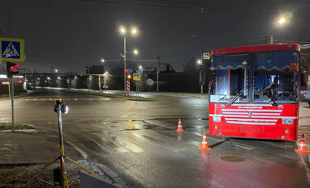 В Кирове автобус сбил пешехода на улице Лепсе
