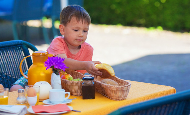 Роспотребнадзор проверил качество питания в кировских детсадах