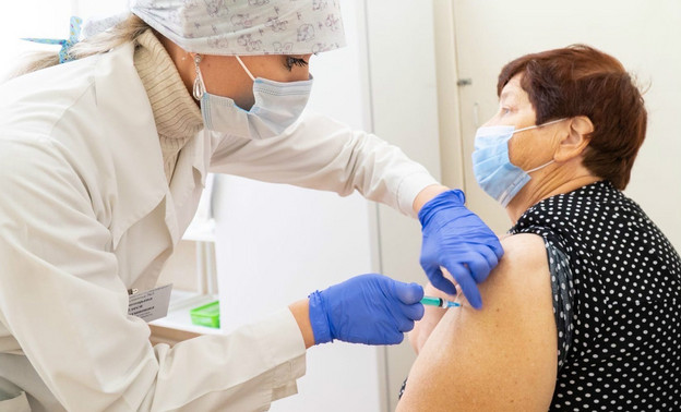 В Кировскую область поступило почти 200 тысяч вакцин от гриппа