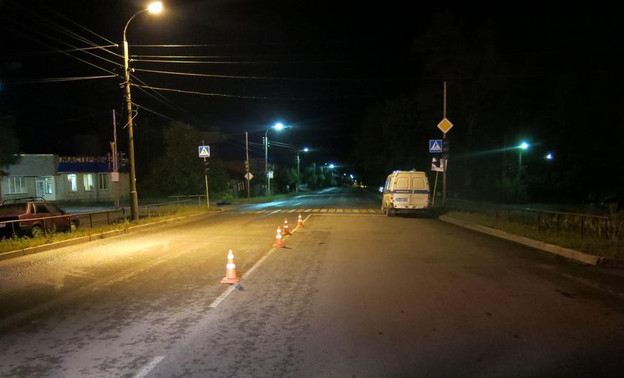 В Кировской области неизвестный водитель насмерть сбил пешехода и скрылся