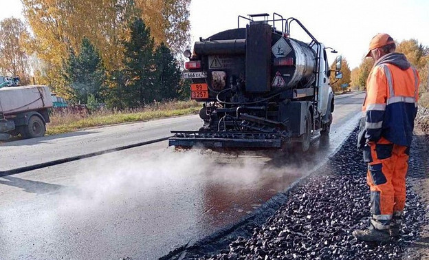 На ремонт дорог в Кировской области дополнительно выделили почти 450 миллионов рублей