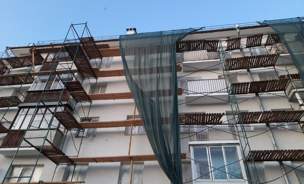 Капитальный ремонт двух домов на Ленина затягивается из-за собственников