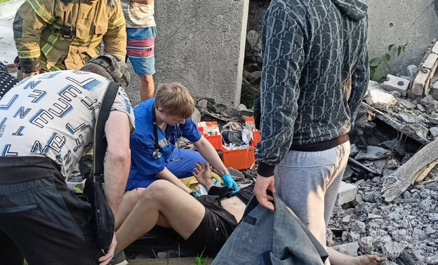 В Котельничском районе из-под завала спасли подростка
