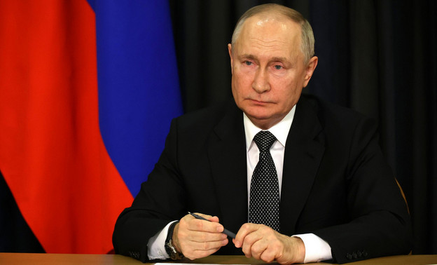 Владимир Путин предложил возродить в России традицию многодетных семей