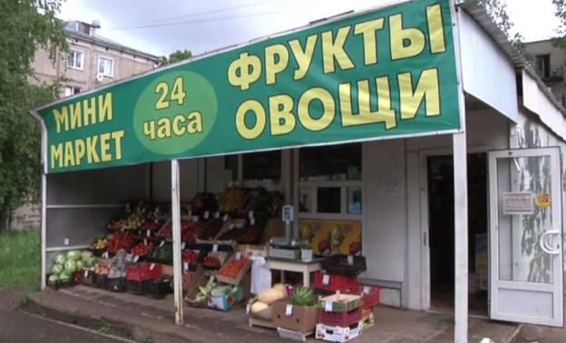 Несмотря на запрет, в овощном ларьке на Мира продавали алкоголь