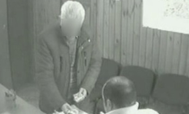 Следователи раскрыли четвёртый эпизод получения взятки сотрудником областного Минлесхоза