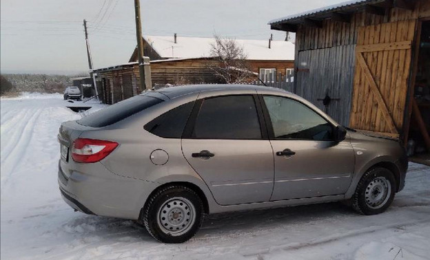 В Белохолуницком районе у местного жителя через суд изъяли автомобиль