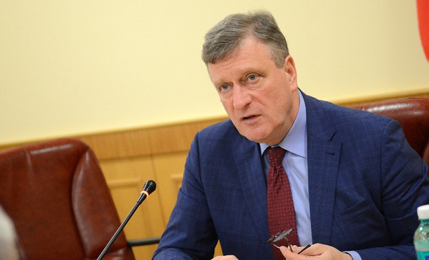 В Кировской области стали обсуждать тему разделения постов губернатора и главы правительства
