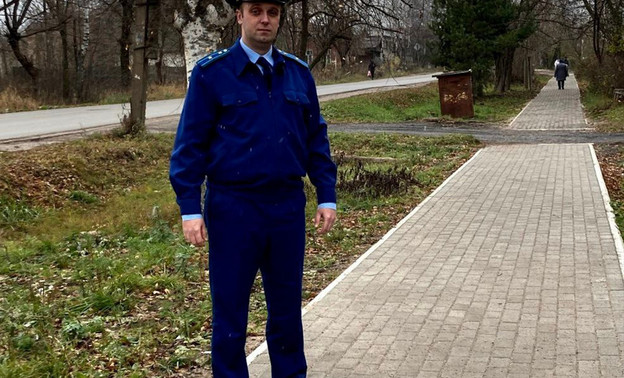 В Орлове отремонтировали тротуар по требованию прокуратуры