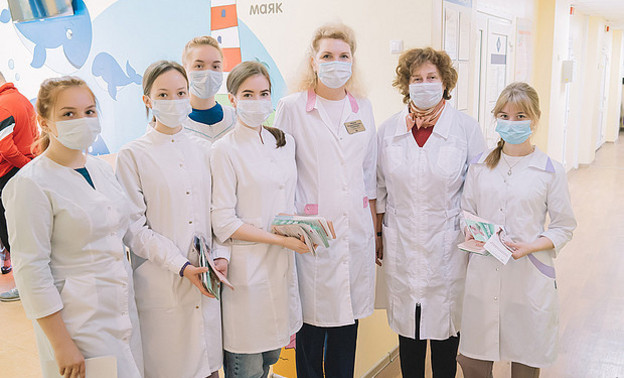 На повышение среднего размера зарплаты сотрудников бюджетной сферы в Кировской области выделят 214,4 миллиона рублей