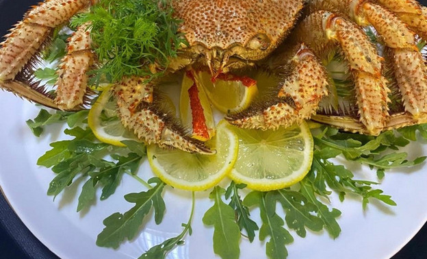 В Кирове открылась «креветочная» с морской кухней