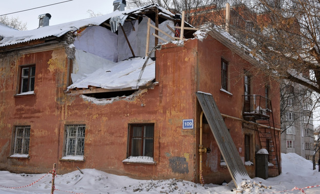 На восстановление разрушенного дома по улице МОПРа потребуется 2-3 миллиона рублей