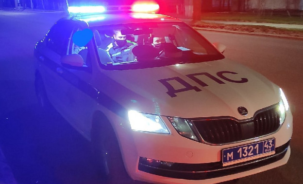 В Кирове задержали пьяного подростка за рулём автомобиля