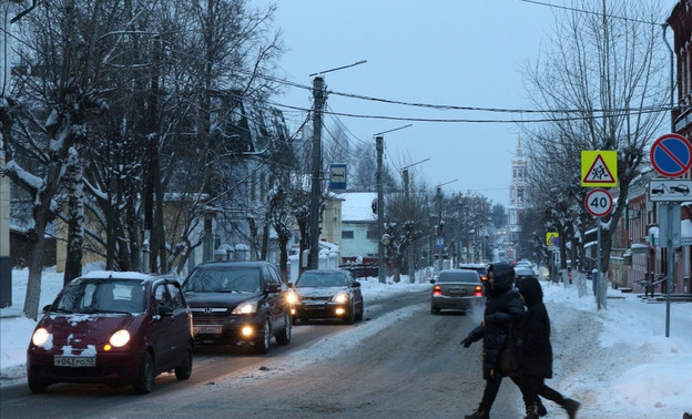 Утренние пробки в Кирове 23 декабря: Воровского, Луганская