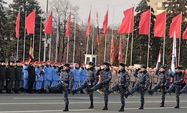 Кировские кадеты приняли участие в Параде памяти в Самаре