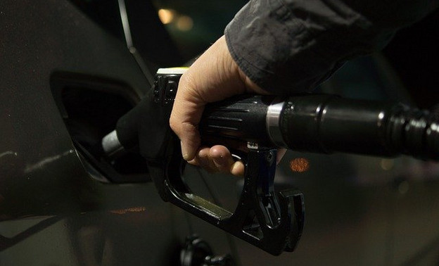 ФАС: «Дочка» Лукойла завышала цены на бензин