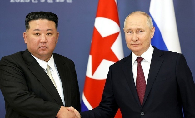 Путин подарил Ким Чен Ыну машину российского производства