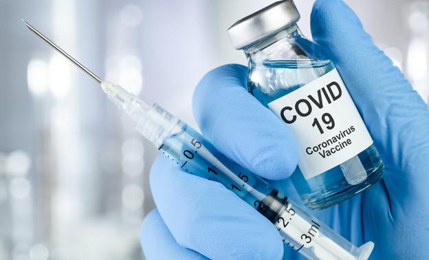 В России временно не будут вакцинировать от коронавируса детей от 12 до 18 лет