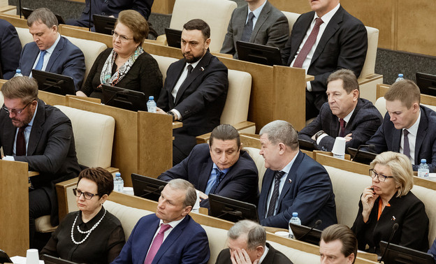 Депутаты Госдумы и сенаторы перестанут публиковать декларации