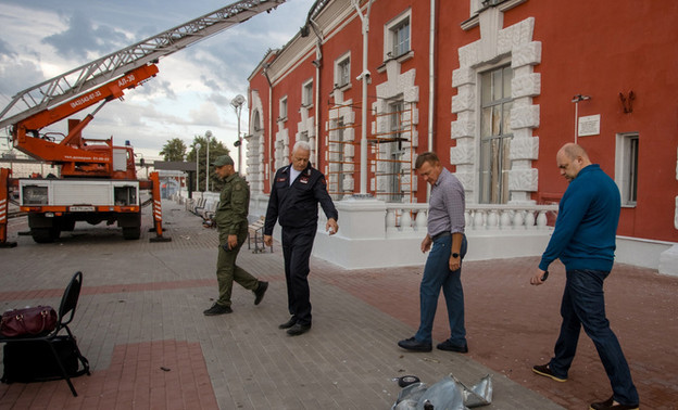 Беспилотник атаковал вокзал в Курске, есть пострадавшие