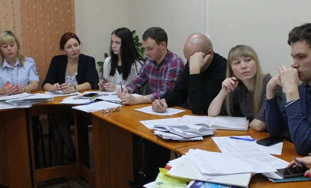 В Кирове 15 родителей привлекли к административной ответственности