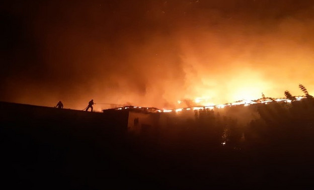 В Малмыже сгорело производственное здание