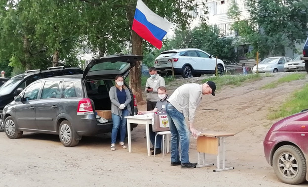 Итоги дня 15 сентября: в пригороде установят освещение, а «кировский пенёк» для голосования назвали фейком