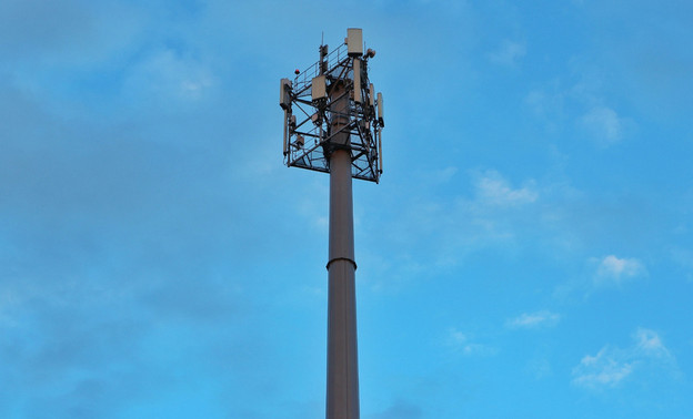 Операторов связи обяжут отключать услуги по требованию ФСБ