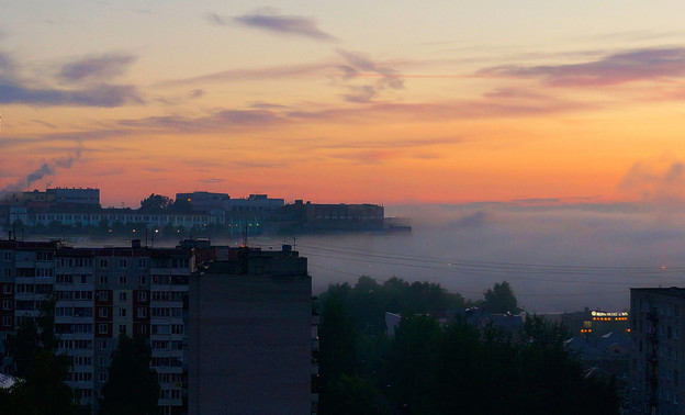 Киров накрыл густой туман. Фото из соцсетей