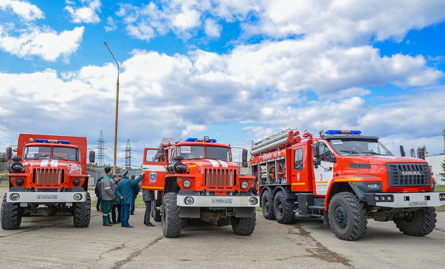 В филиале «КЧХК» прошла выставка пожарно-технического вооружения