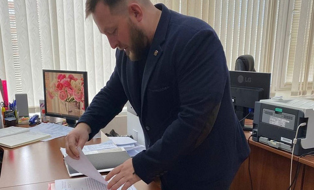 Вячеслав Симаков подал документы на должность главы администрации Кирова