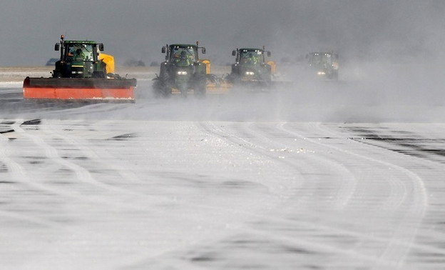 В Кирове городские службы «отрепетировали» снегопад и заносы на дорогах