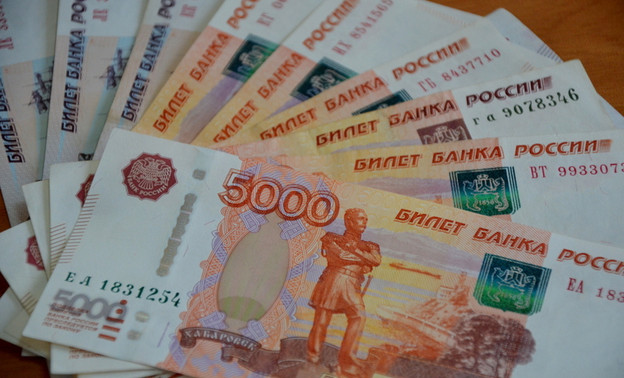 Главбух управляющей компании присвоила 330 тысяч рублей