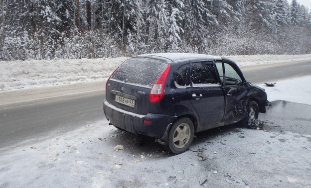 В Кирово-Чепецком районе серьёзно пострадала пассажирка «Калины» (ФОТО)