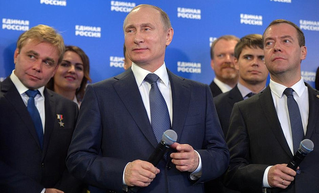 Владимир Путин: Партия проводит взвешенную политику, направленную на поддержку людей