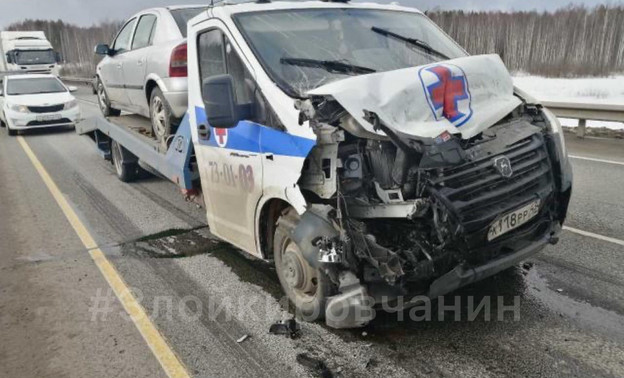 На путепроводе в Юрьянском районе произошло массовое ДТП