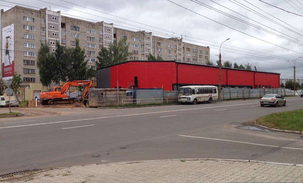 Реконструкцию теплотрассы рядом со спорткомплексом на Воровского закончат 22 сентября