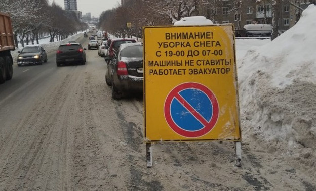 В Кирове вывезут снег с 10 участков дорог