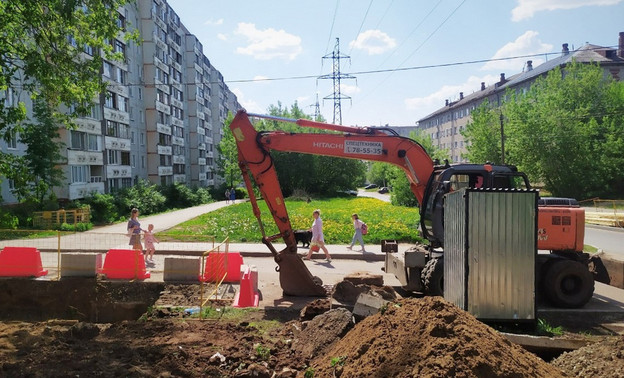 На улице Дзержинского началась реконструкция теплосетей