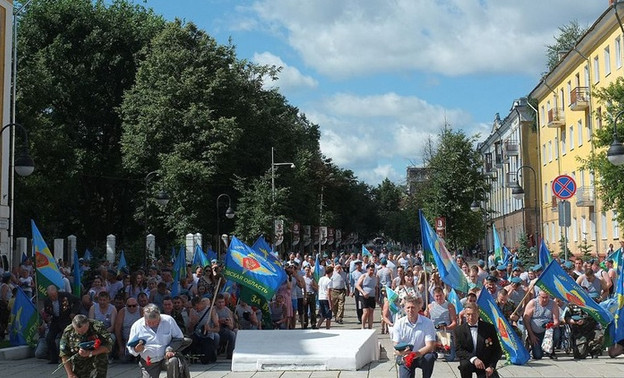 На день ВДВ в Кирове отключат фонтан и перекроют улицы