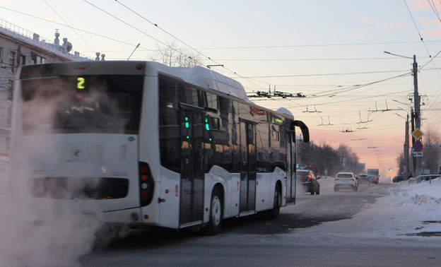 В Кирове пенсионер украл деньги из сумки кондуктора