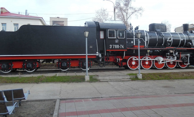 Известный кировский паровоз обновили к 65-летнему юбилею